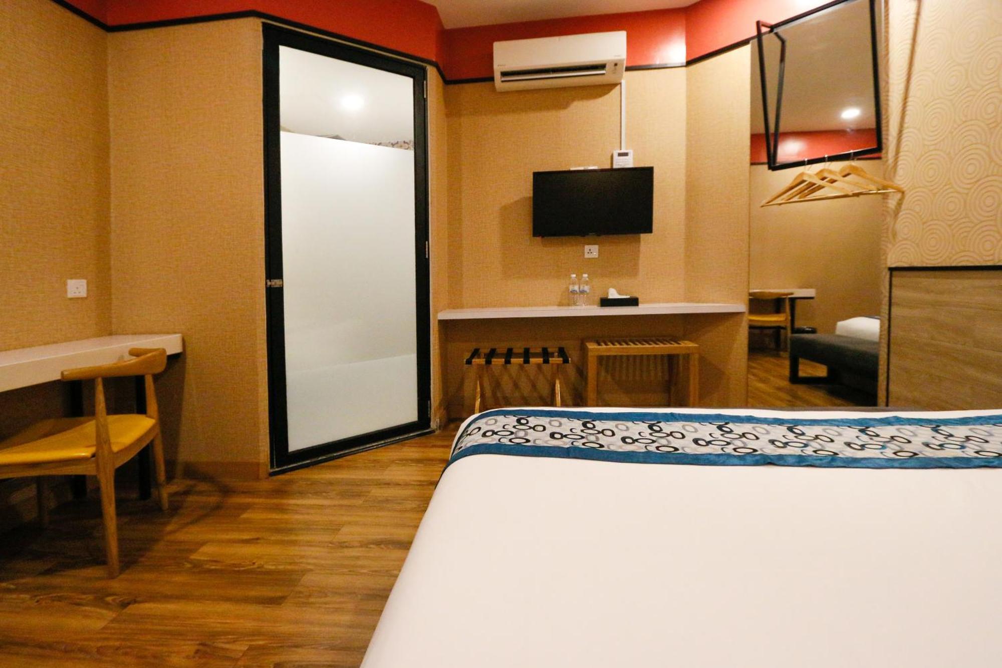 Golden Roof Hotel, Seri Iskandar Εξωτερικό φωτογραφία