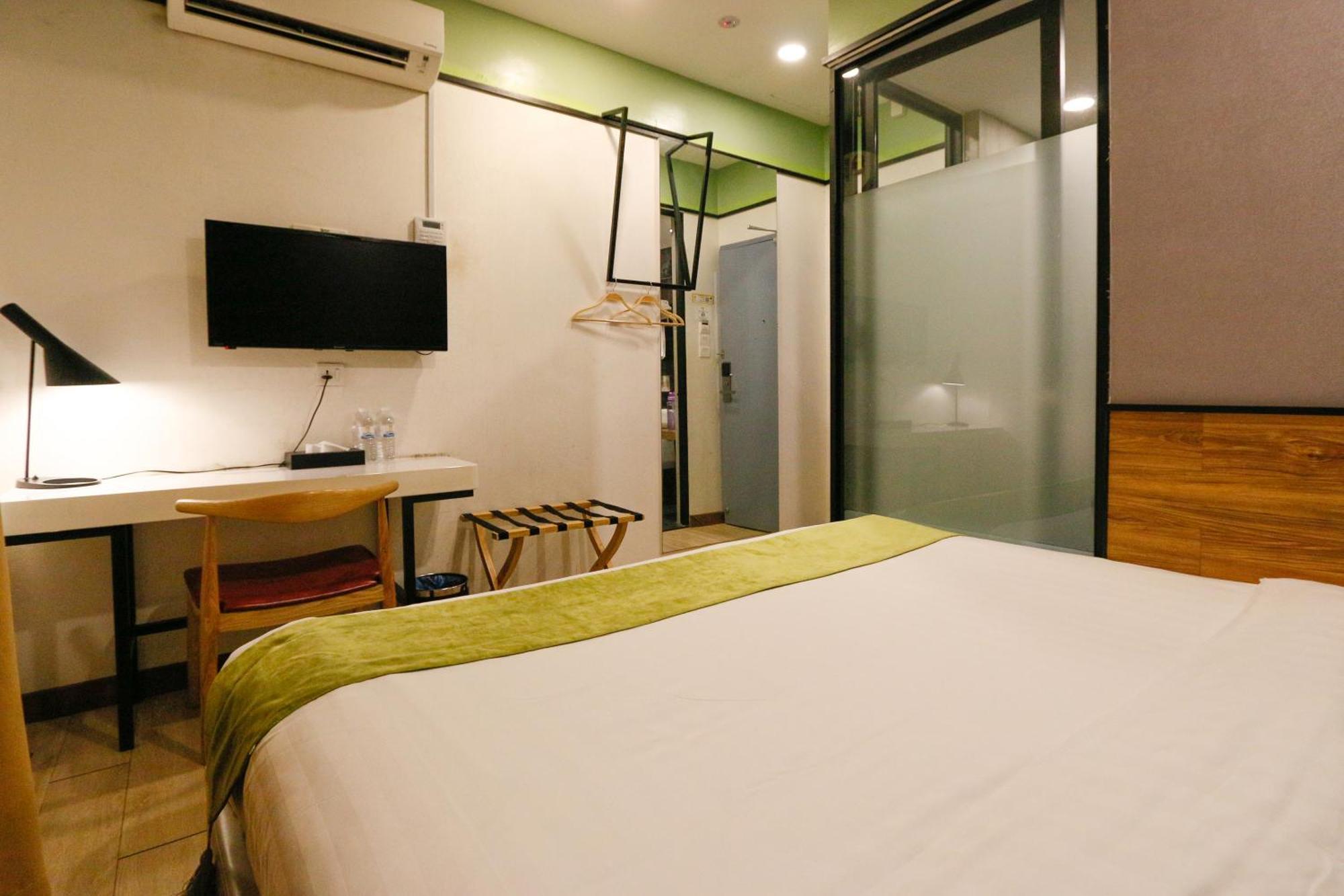 Golden Roof Hotel, Seri Iskandar Εξωτερικό φωτογραφία
