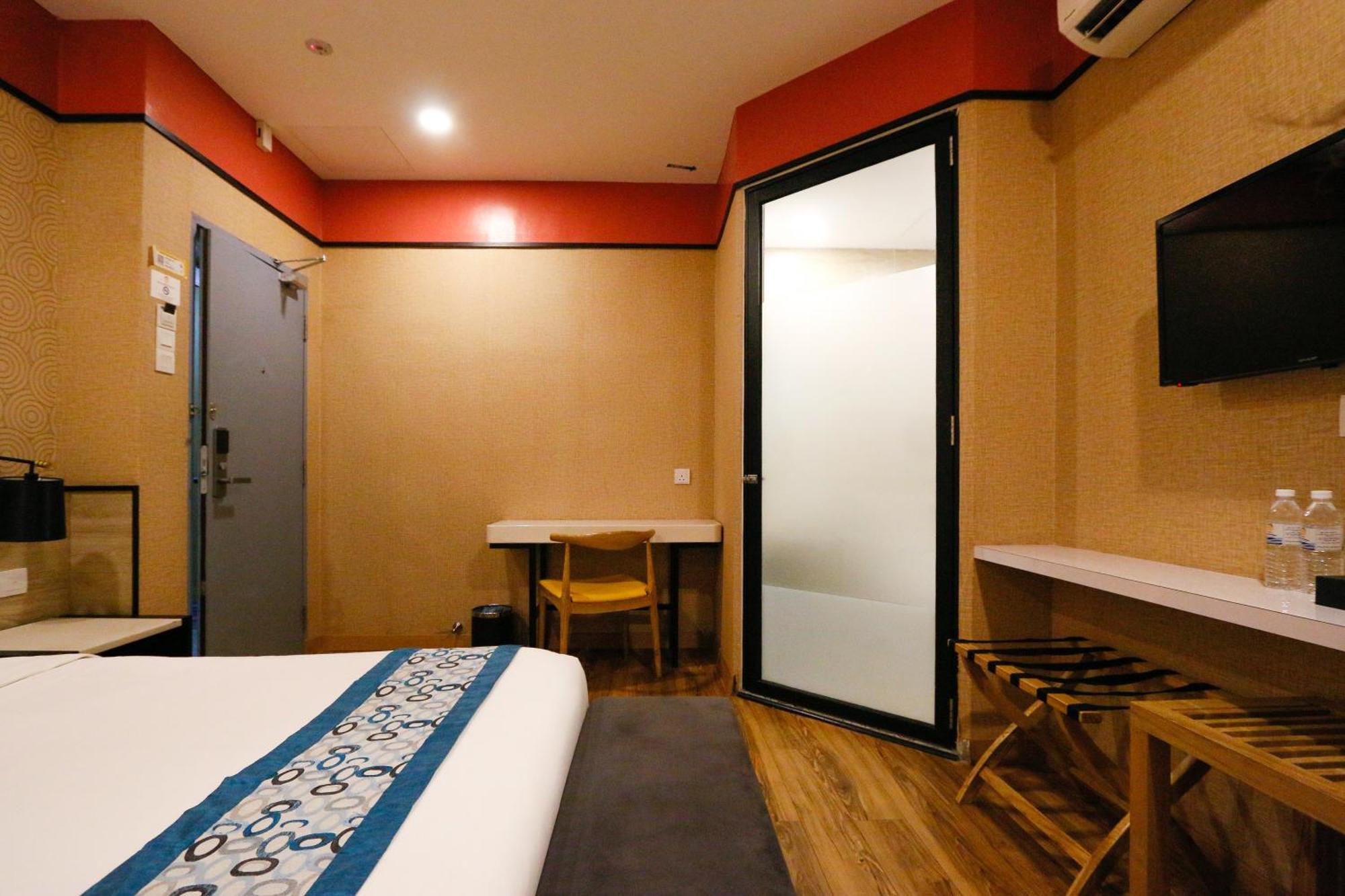 Golden Roof Hotel, Seri Iskandar Εξωτερικό φωτογραφία