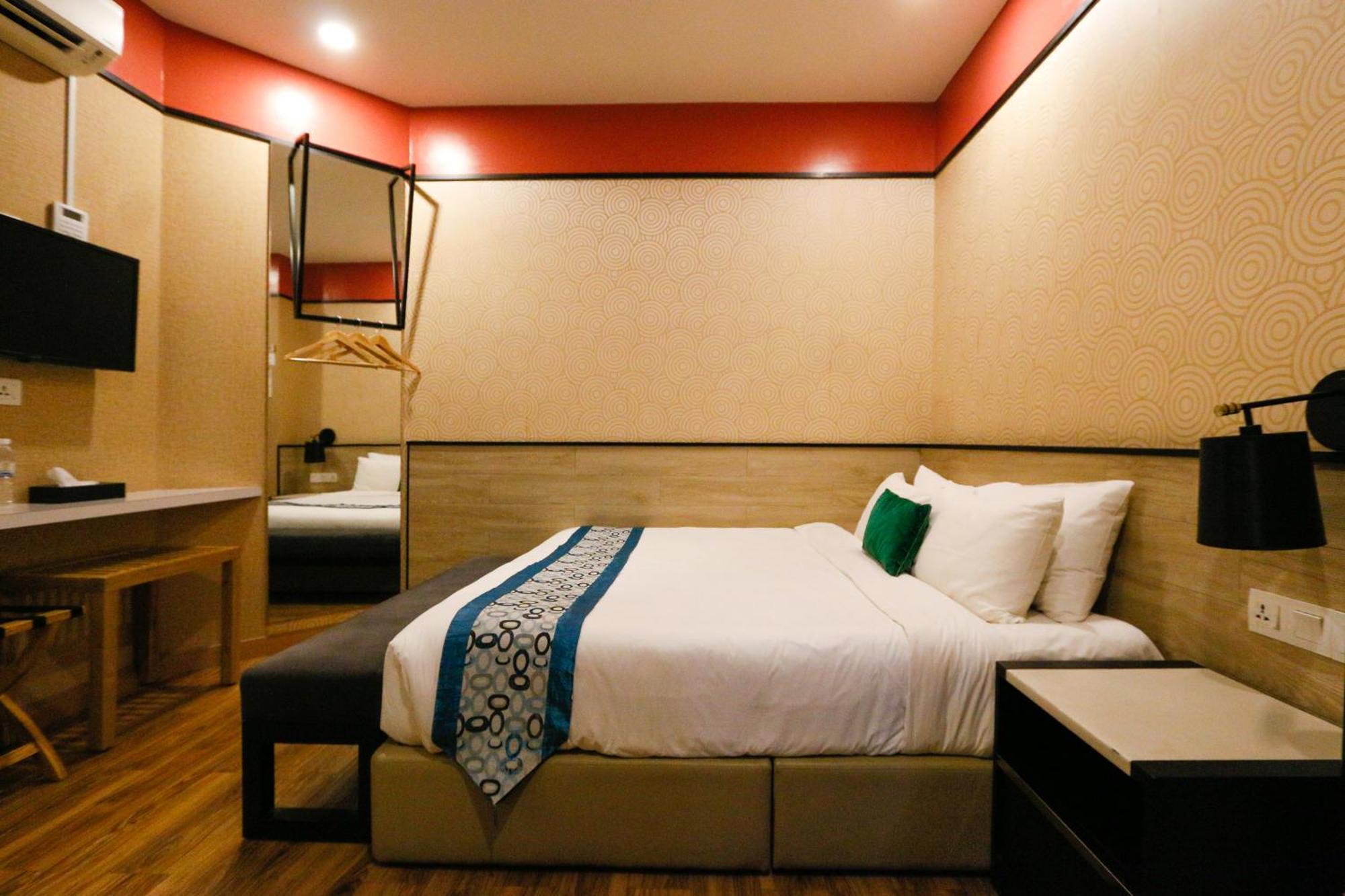 Golden Roof Hotel, Seri Iskandar Εξωτερικό φωτογραφία