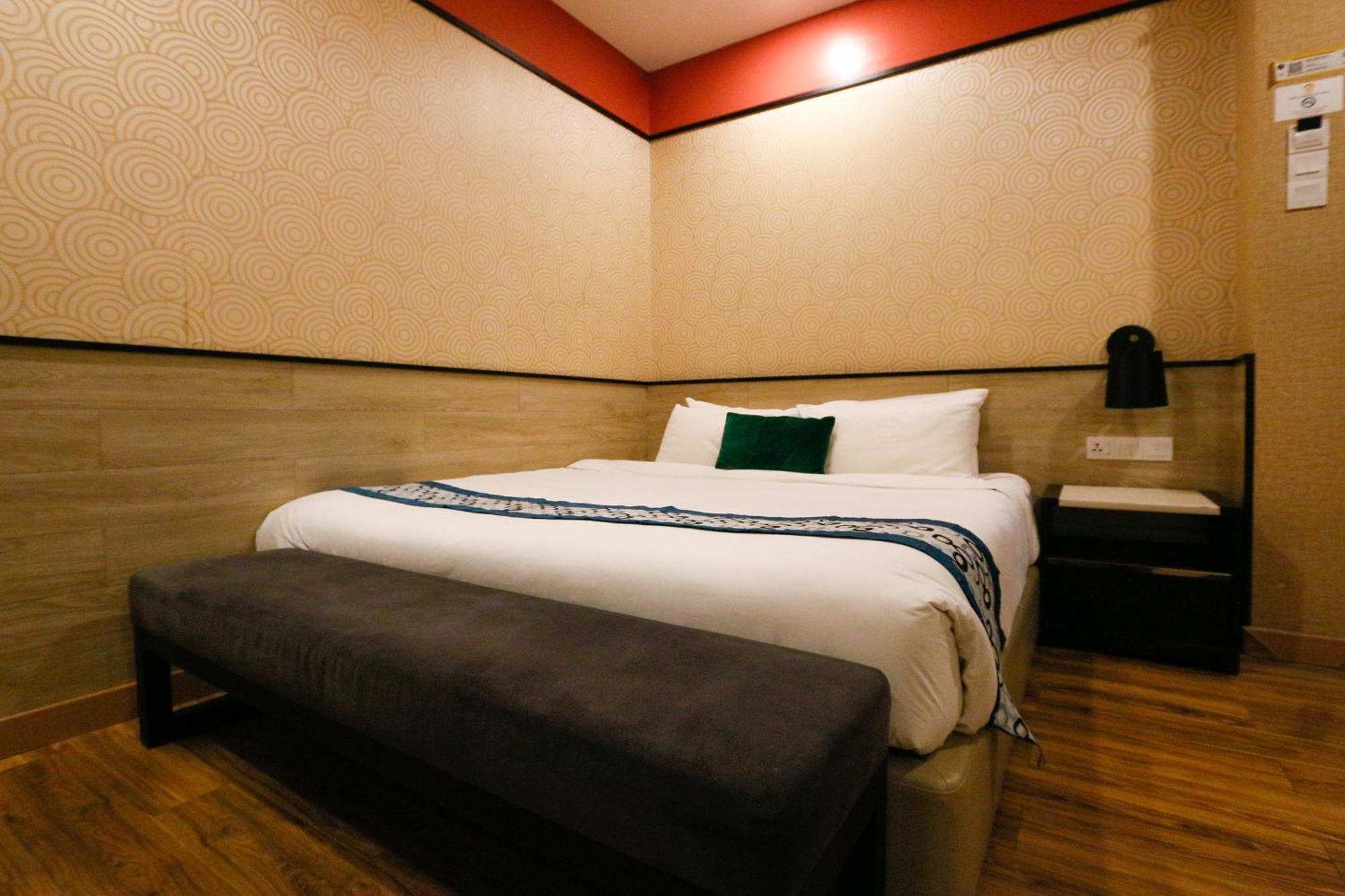 Golden Roof Hotel, Seri Iskandar Εξωτερικό φωτογραφία