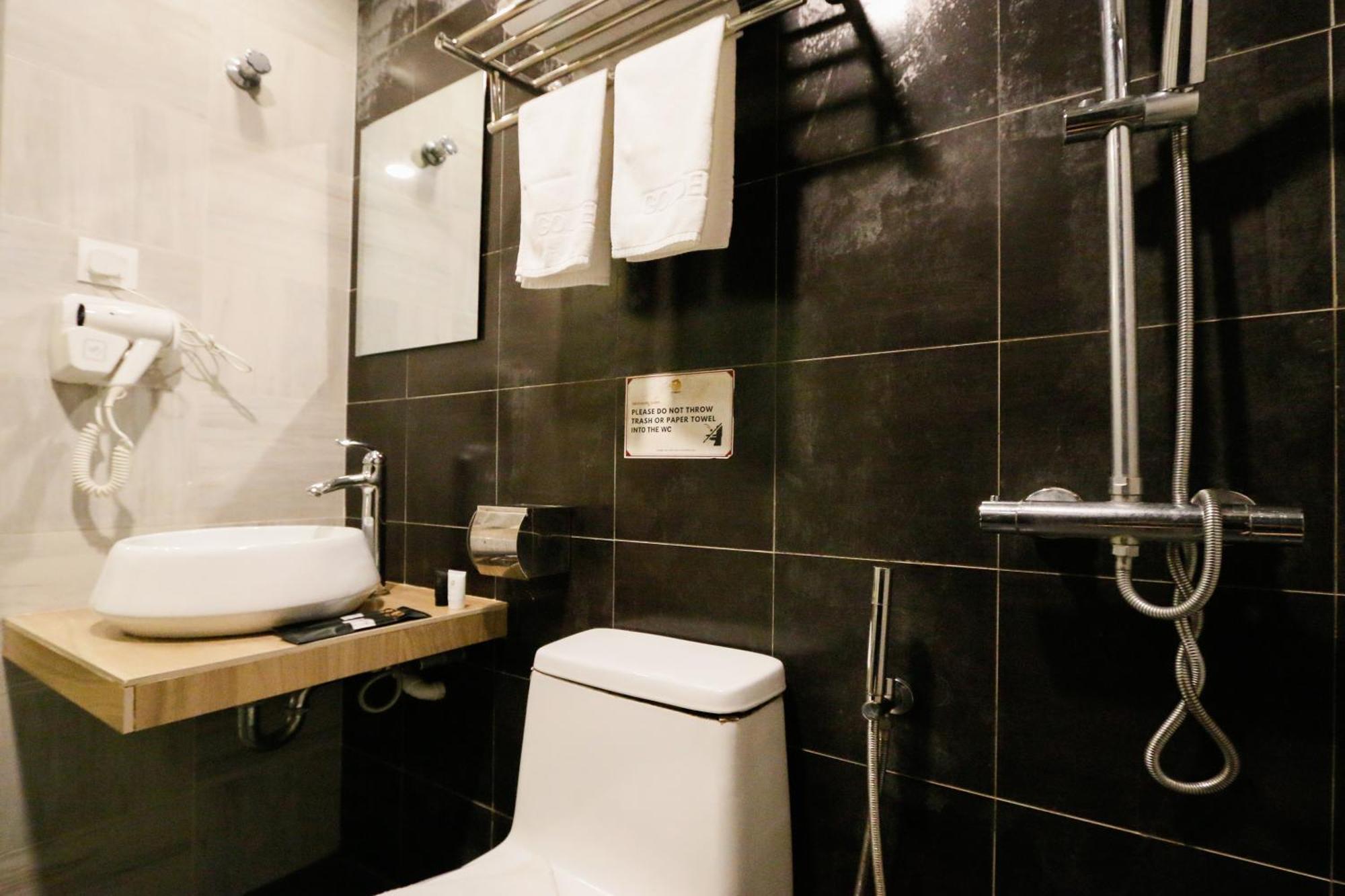 Golden Roof Hotel, Seri Iskandar Εξωτερικό φωτογραφία